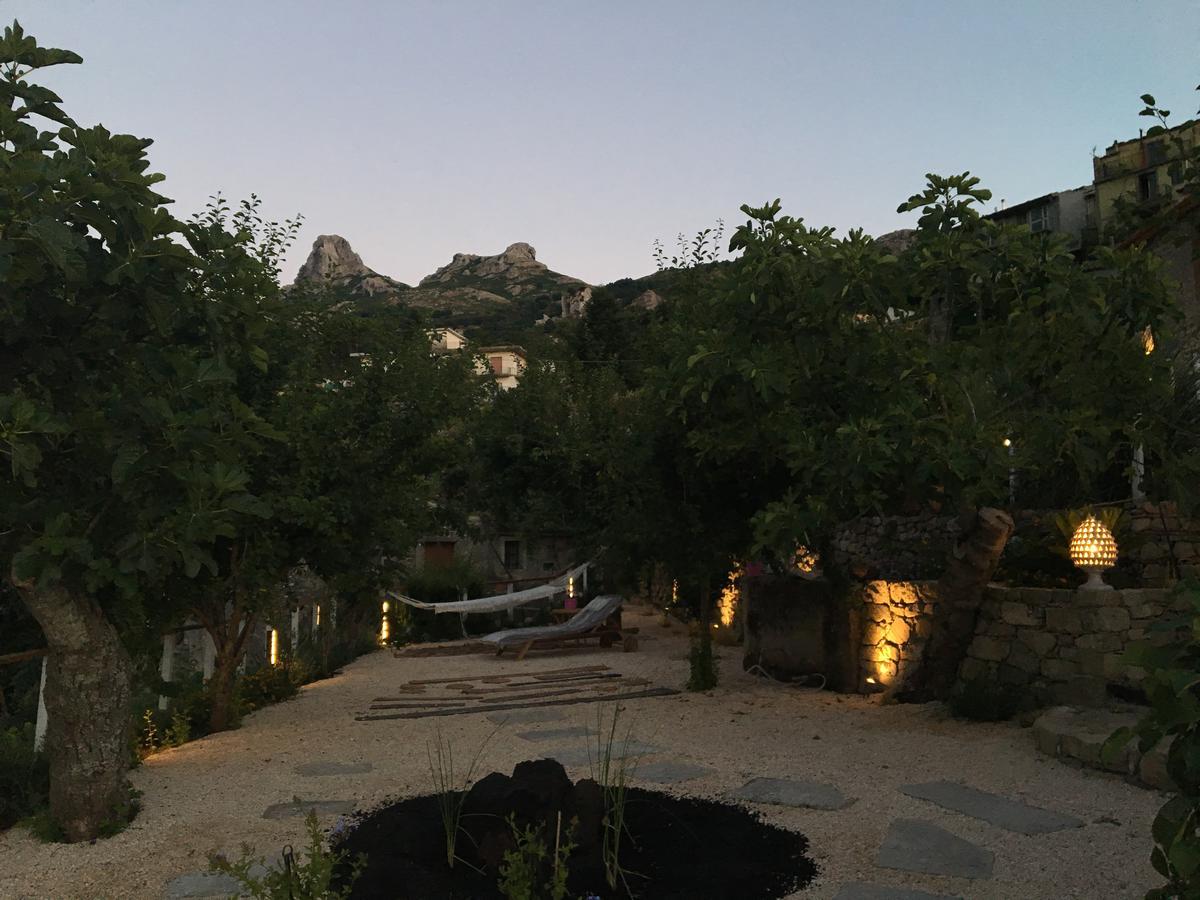 Old Noar Private Villa Novara di Sicilia Exterior foto