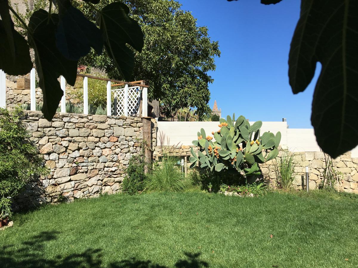 Old Noar Private Villa Novara di Sicilia Exterior foto